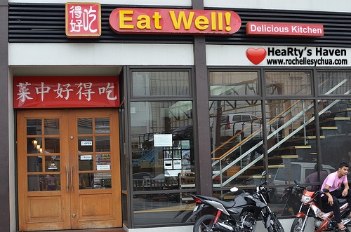 Eat Well! Delicious Kitchen